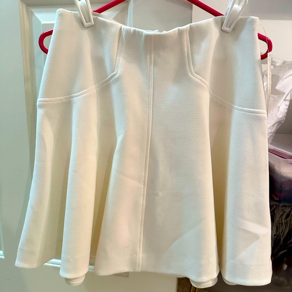 Ivory Lela Rose Skirt size 6 NWT